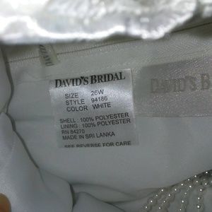 Brand new white wedding gown